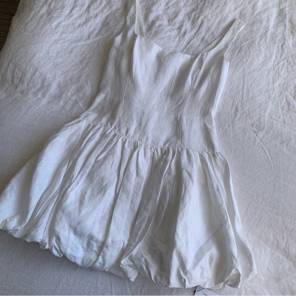 NWT Reformation Delia Linen Sleeveless Bubble Hem Mini Dress White - Picture 9 of 14